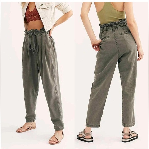 free people  margate pleated paperbag trouser in  swirl, size PS - Picture 2 of 10